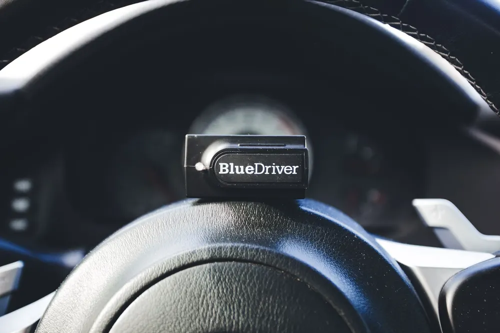 Comment bien choisir son adaptateur Bluetooth pour autoradio ?